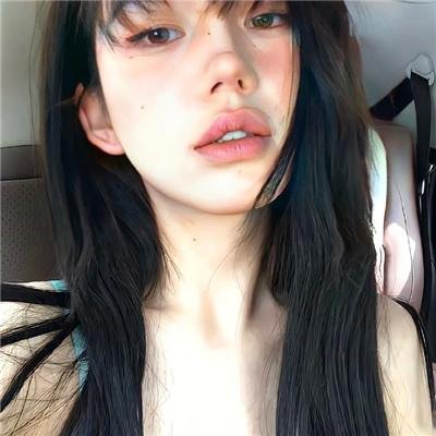 我们在黑夜中相拥