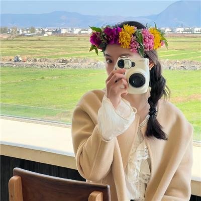 穿着旗袍的女孩